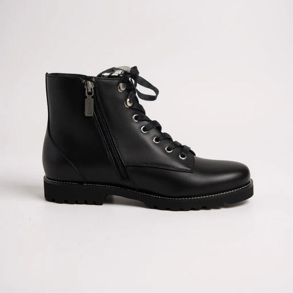 Blondo Waterproof Black Leather Combat Boots | Women’s Size 8.5 - Picture 2 of 9